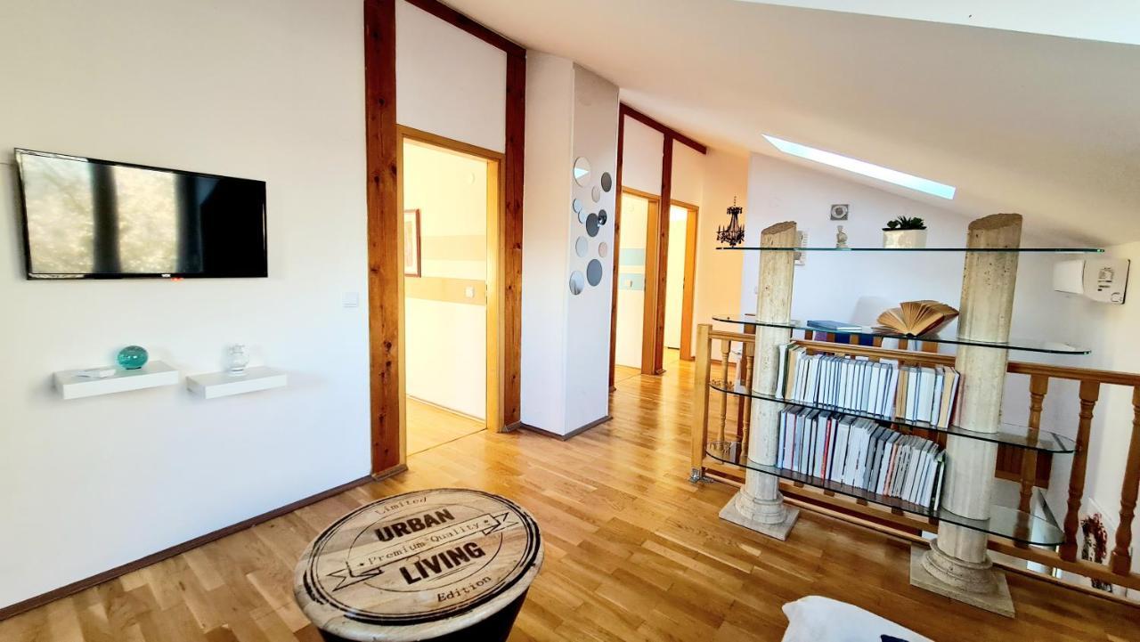 Villa Sunshine Pula Extérieur photo