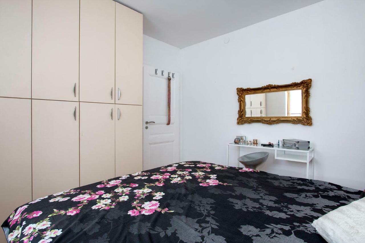 Villa Sunshine Pula Extérieur photo